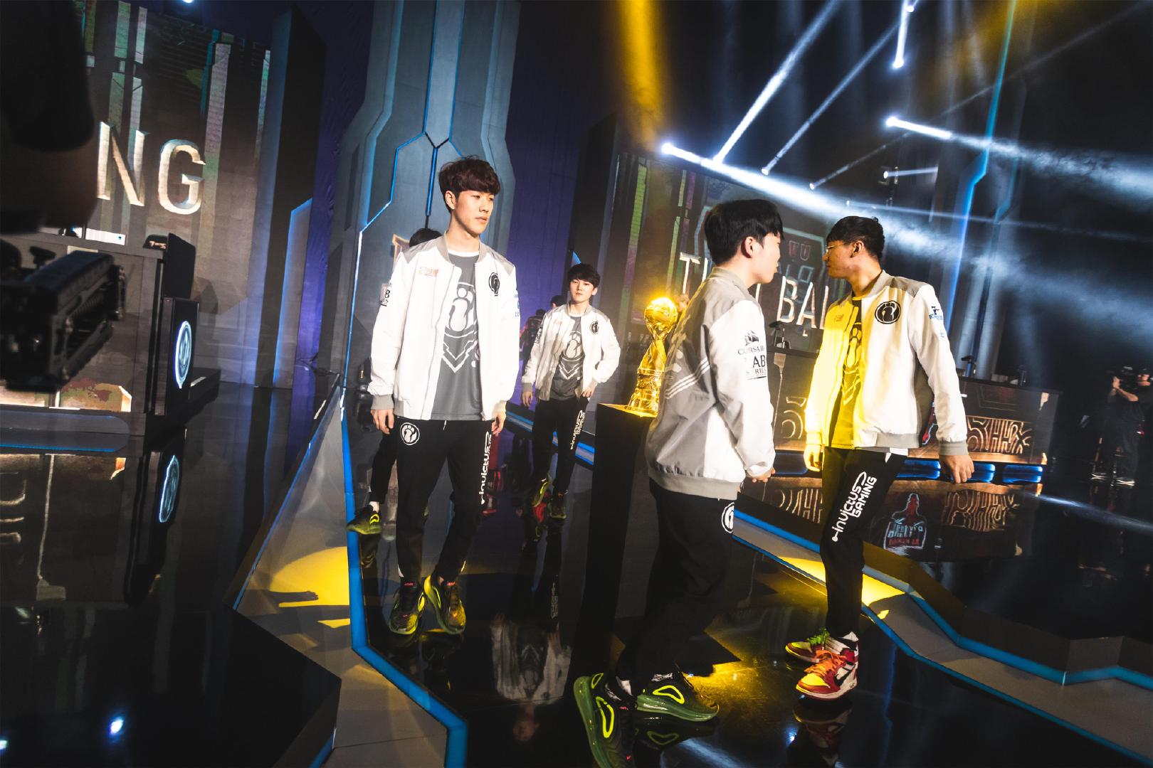 LNG超大牌选手官宣离队，全联盟恐怕都要来抢一下